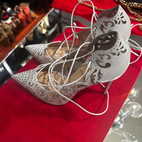 Christian Louboutin IMPERA white heels, size 37/ US7 RARE! - Picture 5 of 15